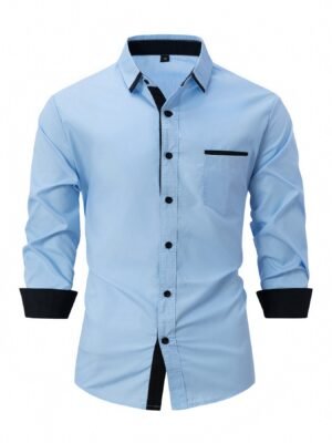 Hellblaues Herrenhemd mit langen Ärmeln, schwarzem Kragen und Knopfleiste, elegantes Design, ideal für Business und Freizeit.