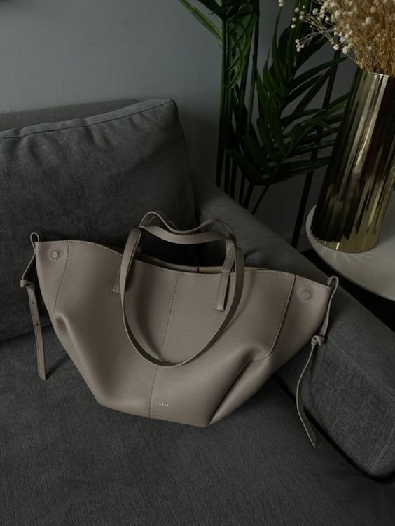 Stylische Ledertasche Großes Volumen Komfort Elegant – Bild 4