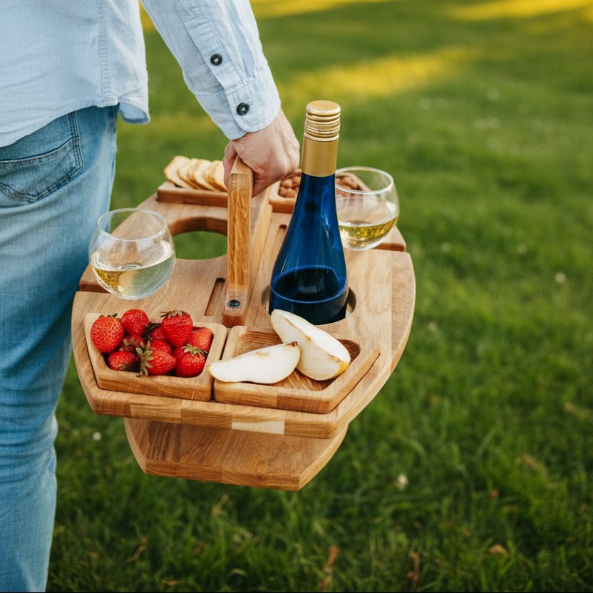 Picknicktisch Naturholz kompakt mit Weinhalter 30x24 cm – Bild 4