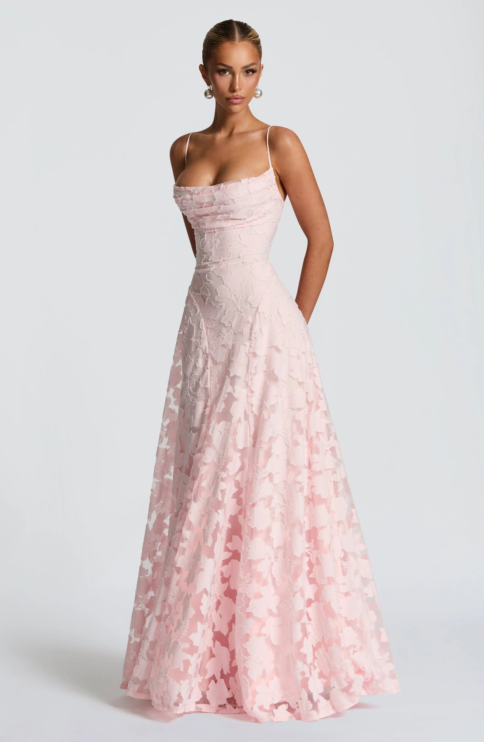 Damenkleid elegant figurschmeichelnd weich – Bild 4