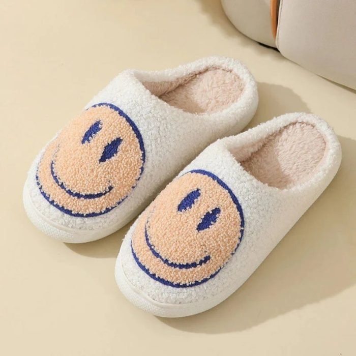 hausschuhe-smiley-design-gepolstert-zuhause4